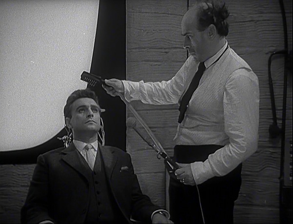 総督 2枚目の写真・画像