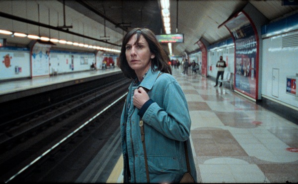 サムシング・ハプンズ・トゥ・ミー 2枚目の写真・画像