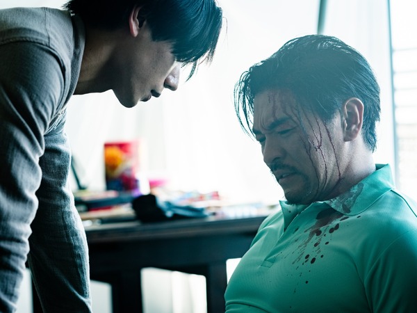 インコンプリート・チェアーズ 4枚目の写真・画像