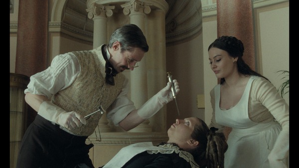 アグリーシスター 可愛いあの娘は醜いわたし 12枚目の写真・画像