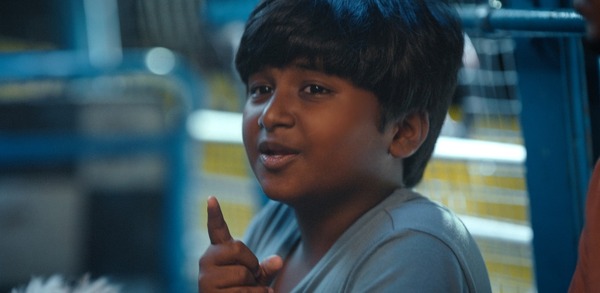 ツーリストファミリー 10枚目の写真・画像