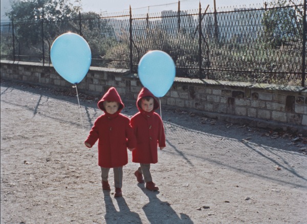 赤い風船 4K 8枚目の写真・画像