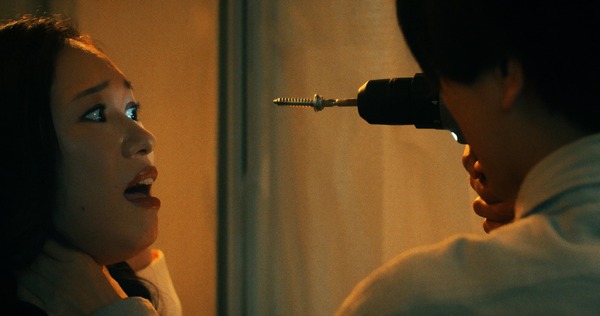 インコンプリート・チェアーズ 8枚目の写真・画像