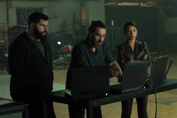 アウトローズ 14枚目の写真・画像