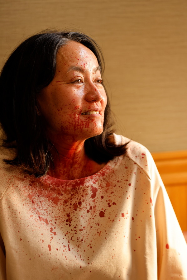 枯れ木に銃弾 3枚目の写真・画像