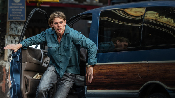 コート・スティーリング 24枚目の写真・画像