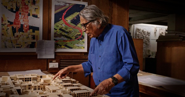 『誓い 建築家 B・V・ドーシ』