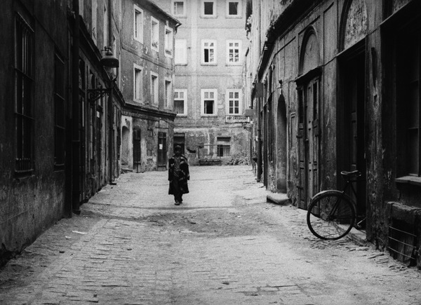 『夜のダイヤモンド』Source: Národní filmový archiv, Praha