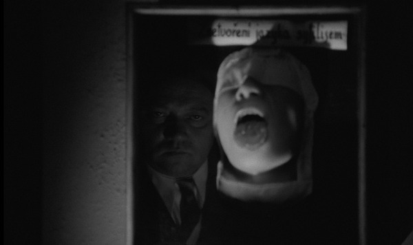 『火葬人』© Czech Audiovisual Fund, Source: Národní filmový archiv, Praha