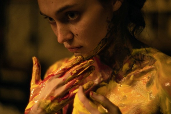 OXANA／裸の革命家・オクサナ 10枚目の写真・画像