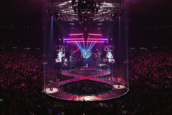 Katy Perry：THE LIFETIMES TOUR - LIVE FROM PARIS 6枚目の写真・画像