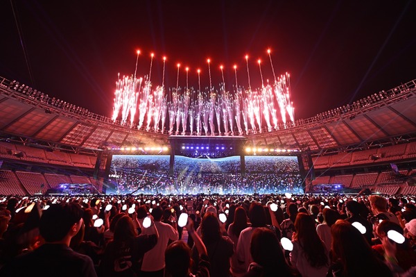 三代目 J SOUL BROTHERS 15TH ANNIVERSARY STADIUM LIVE "JSB FOREVER ～ONE～" THE MOVIE 3枚目の写真・画像