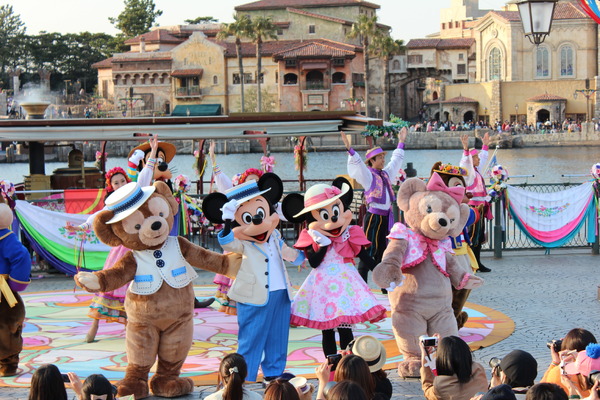 春のスペシャルイベント「ミッキーとダッフィーのスプリングヴォヤッジ」 in 東京ディズニーシー -(C) Disney