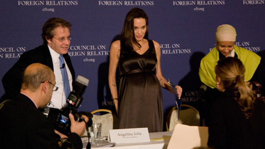 ワシントンで行われた外交評議会に出席したアンジェリーナ・ジョリー　-(C) Getty Images/AFLO