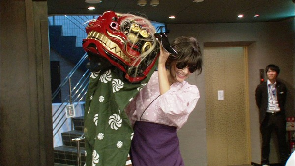 京都の旅館に潜入した、ローラ（口部さん）／「ニンゲン観察バラエティ『モニタリング』」2時間スペシャル