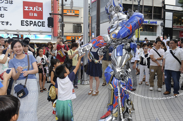 『トランスフォーマー』渋谷ジャックの様子