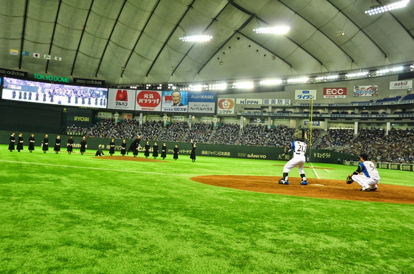 中条あやみ in 「北海道日本ハムvs福岡ソフトバンク」戦・始球式