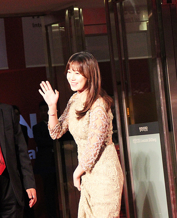 第19回釜山国際映画祭レッド・カーペット