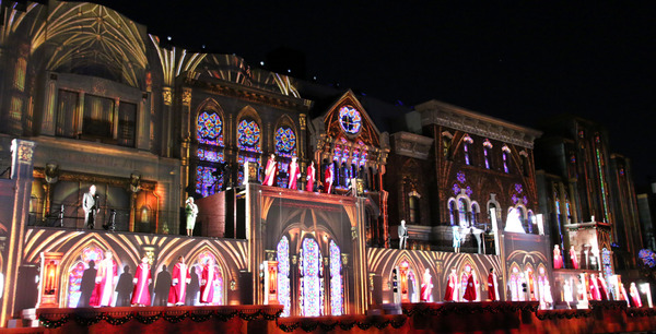 冬のシーズナル・イベント「ユニバーサル・ワンダー・クリスマス」 in USJ