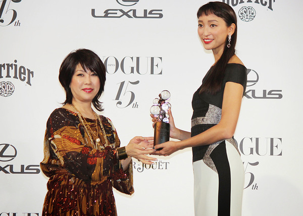 杏（モデル・女優）／「VOGUE JAPAN Women of the Year 2014」＆「VOGUE JAPAN Women of Our Time」授賞式