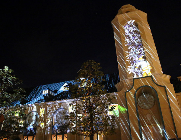 クリスマス限定プロジェクション・マッピング「クリスマス・キャロル・クロック」特別編 in イクスピアリ