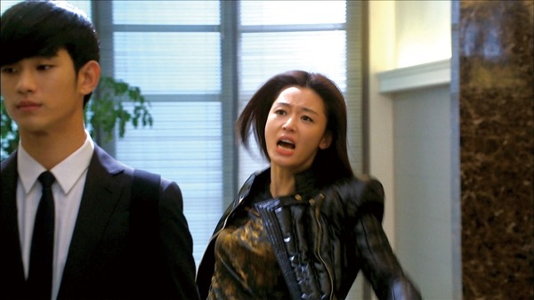 Blu-ray & DVD SET1「星から来たあなた」　(c)HB ENTERTAINMENT