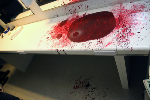 もはや事件…USJ「バイオハザード・ザ・エスケープ」