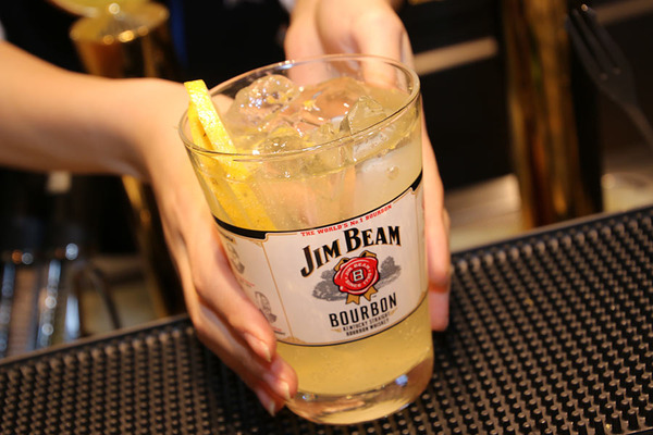 JIM BEAM BAR「エキマルシェ新大阪」