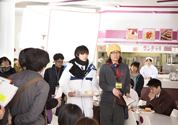 山崎賢人×英勉（監督）／『ヒロイン失格』撮影現場にて