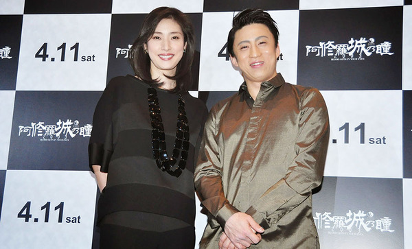 市川染五郎と天海祐希／『阿修羅城の瞳 2003』