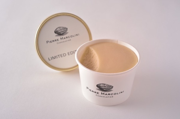 「ピエール マルコリーニ」夏の新メニュー。カップアイス ピーチソルベ。数量限定のため、売り切れ次第販売終了となる。