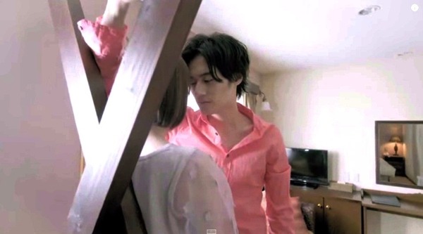 山口智也「SOLIDEMO」／Music Video「Girlfriend」より