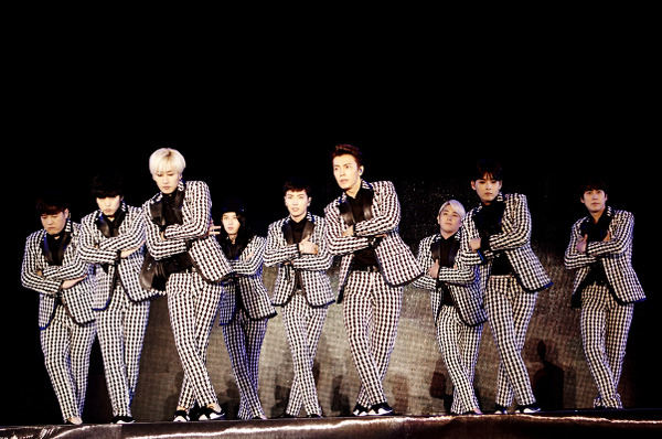 『SMTOWN THE STAGE-日本オリジナル版-』2015 S.M. Culture & Contents CO.Ltd. ALL RIGHTS RESERVED