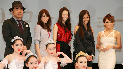 『昴−スバル−』完成披露試写会（左から）前田健、佐藤光来、Ara、黒木メイサ、倖田來未