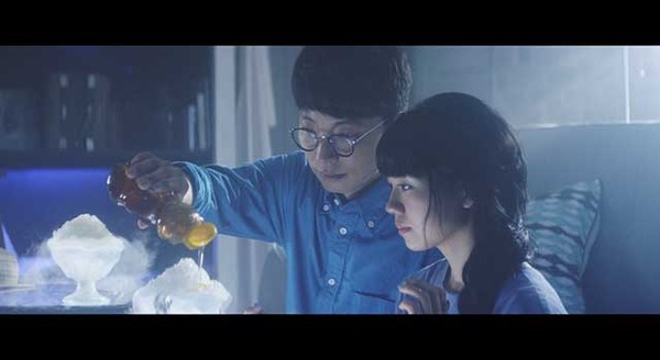 資生堂のメイクアップブランド「マキアージュ（ MAQuillAGE）」の二階堂ふみ、星野源主演によるスペシャルショートムービー「Snow Beauty」より。