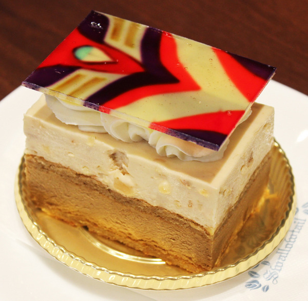 「ウルトラマンティガボディケーキ（750円）」