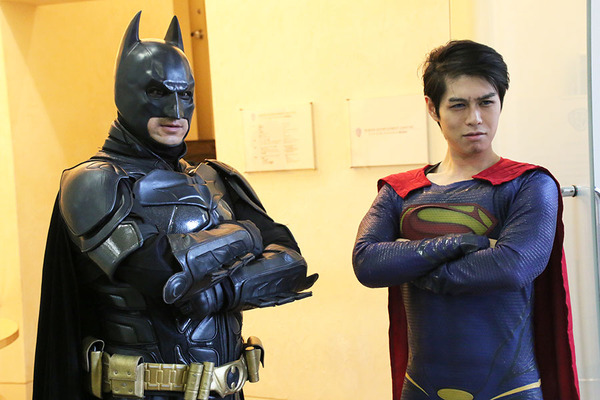 『バットマン VS スーパーマン　ジャスティスの誕生』ゴミ拾いパレード