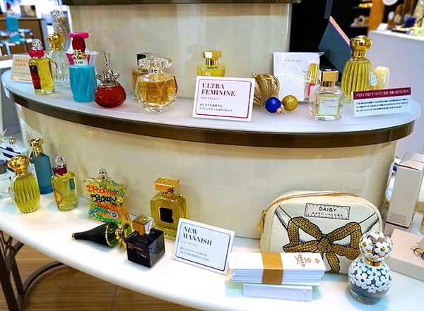 「イセタン サロン ド パルファン（ISETAN Salon de Parfum）」会場内の様子