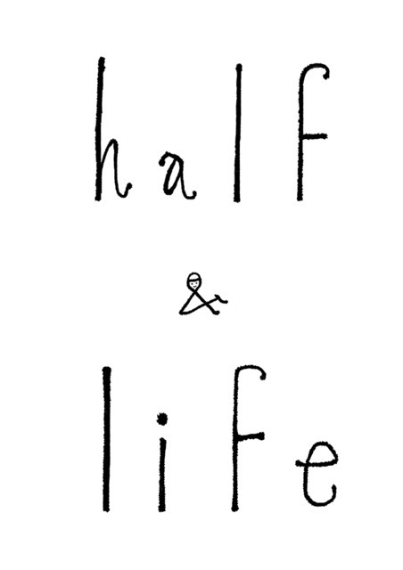 ミナ ペルホネンが伊勢丹新宿店で開催するイベント「half & life」のロゴ