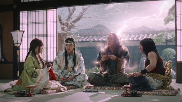 au 三太郎シリーズ新CM「ダブルショック」篇