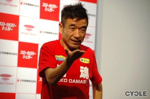 猫ひろしが東京マラソンEXPO2016トークイベント「猫式