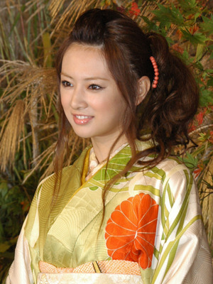 『花のあと』完成報告会見