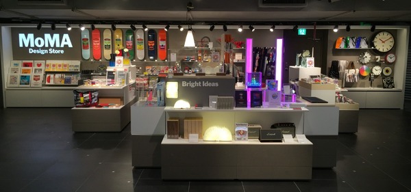「MoMA DESIGN STORE」が渋谷と池袋のロフト内に新規2店舗オープン！