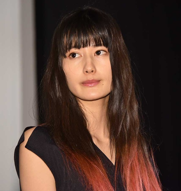 橋本愛／『うつくしいひと』チャリティー上映会