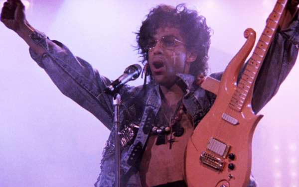 『プリンス／サイン・オブ・ザ・タムズ』　(C) 1987 PURPLE FILMS COMPANY. ALL RIGHTS RESERVED