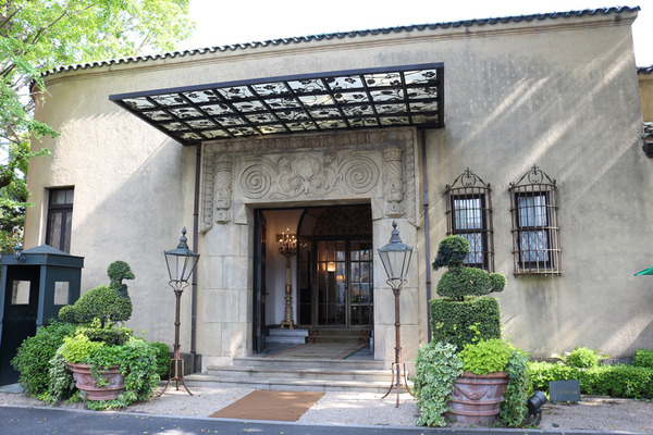 「OGA BAR by 小笠原伯爵邸」