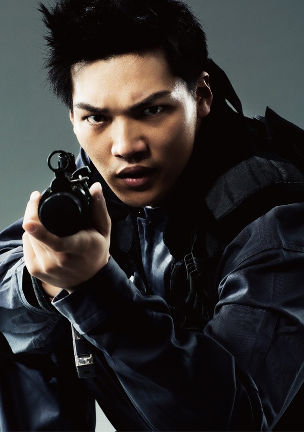 MAKOTO役　章平舞台版「こちら葛飾区亀有公園前派出所」（C）秋本治・アトリエびーだま／集英社（C）舞台版「こちら葛飾区亀有公園前派出所」製作委員会2016