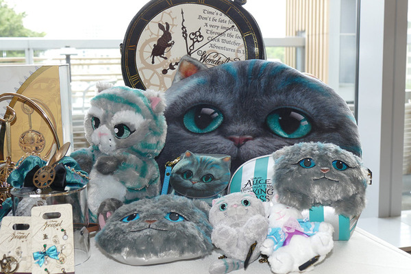 『アリス・イン・ワンダーランド／時間の旅』“お茶”会見