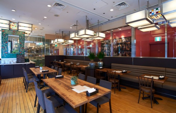 「キハチ 青山本店」内観