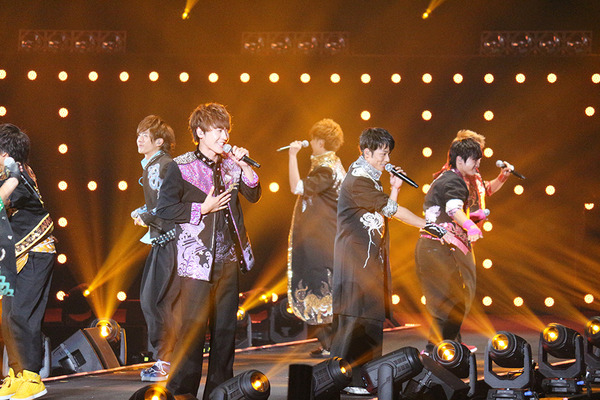 BOYS AND MEN-(C)TOKYO GIRLS COLLECTION 2016 A/W